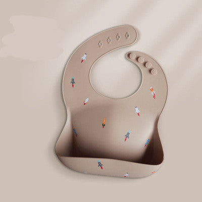 Transform Mealtime with Our Baby Waterproof Silicone Bib